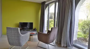 Woestyne Business & Leisure Apartments Cleythil - Image 2