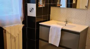 Auberge La Folie - Image 2