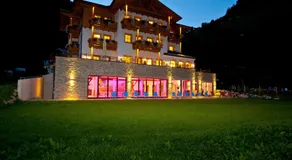Familienhotel Oberkarteis - Image 4