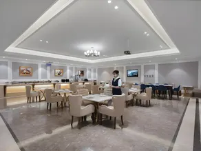 Vienna Hotel Tianjin National Exhibition Center Haijiao Park Yongwang - Image 2