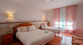 Hotel Moregón - Image 2