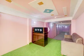 SPOT ON Om Hotel & Restorent - Image 3
