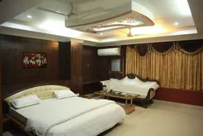 Hotel Raj Sheronz - Image 2