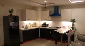 Elegant & Charming One Bed Apartment In Bahria Town - Image 4