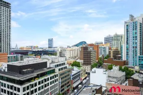 LuxLiving Sydney CBD 2 BEDs Luxury Modern Apartment - Image 5