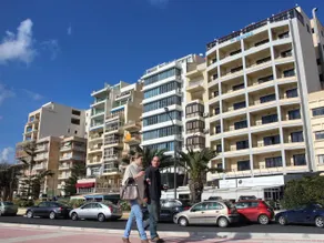 Sliema Marina Hotel - Image 5