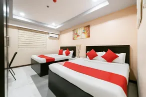 AMORE HOTEL - DELUXE 2 - Image 1