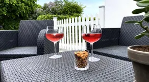 The Beach House Suite - Image 3