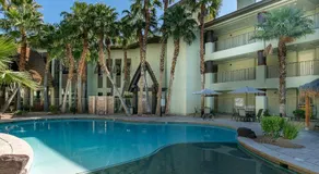 Tahiti All-Suite Resort - Image 2