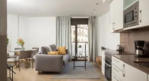 Feelathome Plaza Apartments - Image 2
