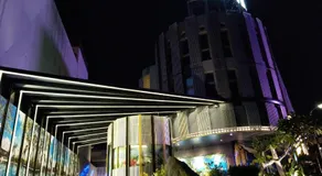Refinement Motel - Image 3