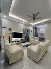 Entire Vacation Home with landscape garden - Image 3