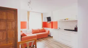 Jerry Apartman - Image 2