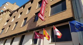 Hotel Reina Isabel - Image 5