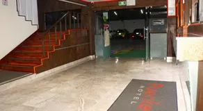 Hotel Puente - Image 5