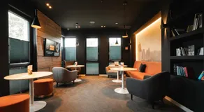 JustStay Grevenbroich Hotel & Apartments - Image 2
