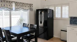 Two Bedroom Beach Apartment - Image 5