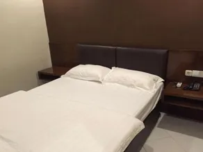 Hotel Mustika Tanah Abang - Image 5