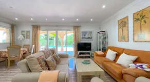 Villa avec barbecue et jardin | Vue plage - Image 2