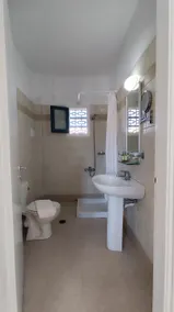 Niros Beachfront Aparthotel - Image 2