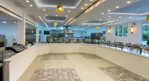 Spring Holiday Resort - Image 2
