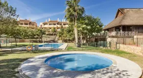 Mediterranean Oasis- Apartamento 3 habitaciones con mini piscina en Hacienda del Alamo - Image 4