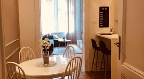 ROOM 44 - Image 5