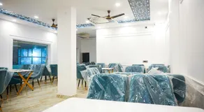 Sapphire By the Ganges - Image 3