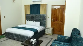 Hotel Sky line Gulshan - Image 5