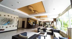 MO2 Westown Hotel Iloilo - Image 2