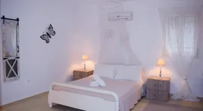 Irida Cottage - Image 4