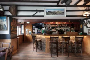 Climbers Inn - Image 5