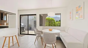 Aurora Oasis - Stylish 4 BDR - Image 4