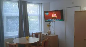 Budget Studio - Central Gosport with Free Parking - Image 4