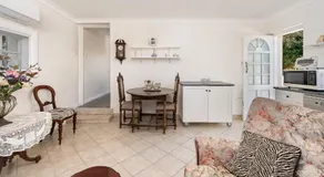 Mt Barker Nina's 2BR Self contained Cottage - Image 3