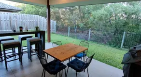 Deluxe Fully Air-conditioned 4BR House with Movie & Family Room - Image 5