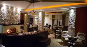 Evzin Hotel - Image 3