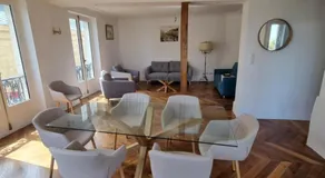 Face château St Germain en Laye, appartement 4 à 6 personnes, 23 min de Paris Champs-Elysées - Image 5