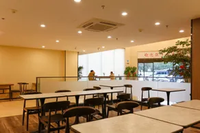 Hanting Hotel Ningbo Children Park - Image 3