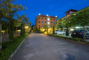 I-Home Residence and Hotel - Image 5