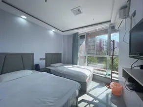 Yude Road Business Hotel - Image 2