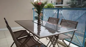 APPARTEMENT AU CALME AVEC PISCINE ET PARKING dans résidence securisée - Image 5