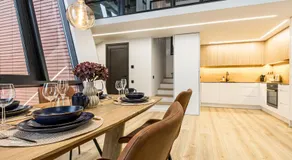 Center loft apartment near port - Image 2