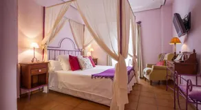 La Casa del Maestro Boutique - Image 2