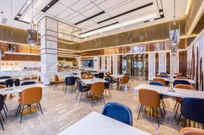Atour Hotel Wuhan Zhuankou Dongfeng Avenue Sports Center - Image 3