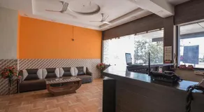 Hotel Om Palace - Image 2