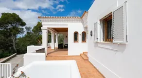 Green & Blue Villas - Villa Can Bassetes - Image 4
