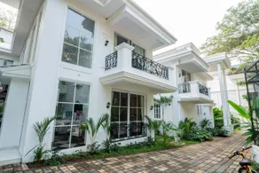 ELIVAAS 4 BHK with Pvt Pool - Suntuarios - Image 5