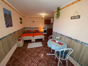 Hajnal Apartman - Image 2