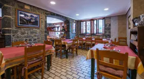 Hostal Peña Santa - Image 3